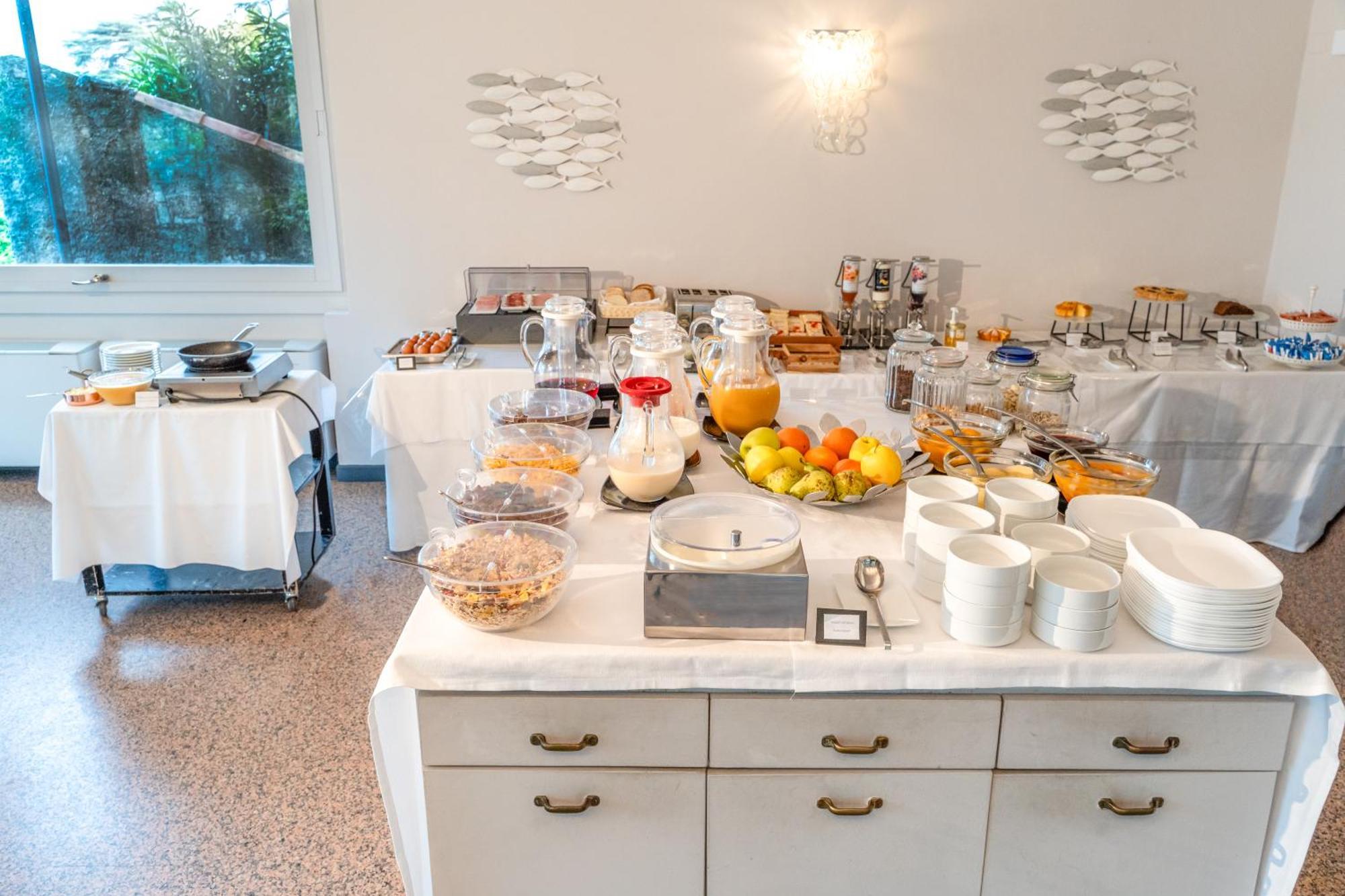 Albergo Ristorante Silvio Bellagio Esterno foto
